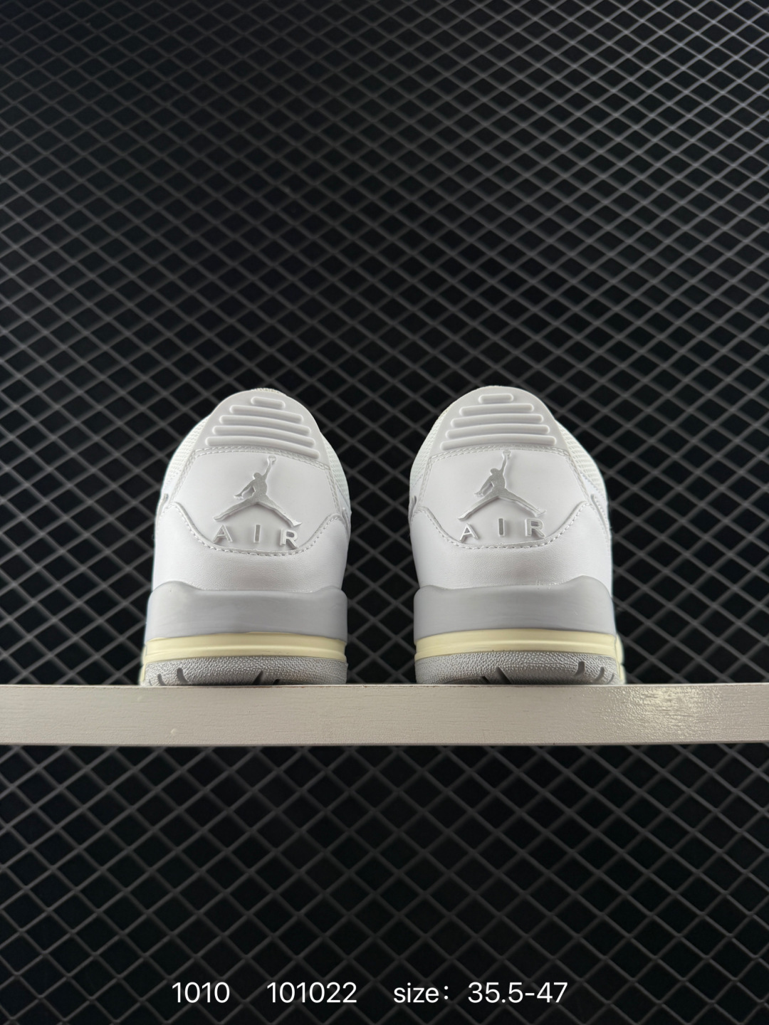 Air Jordan Legacy AJ312 Low